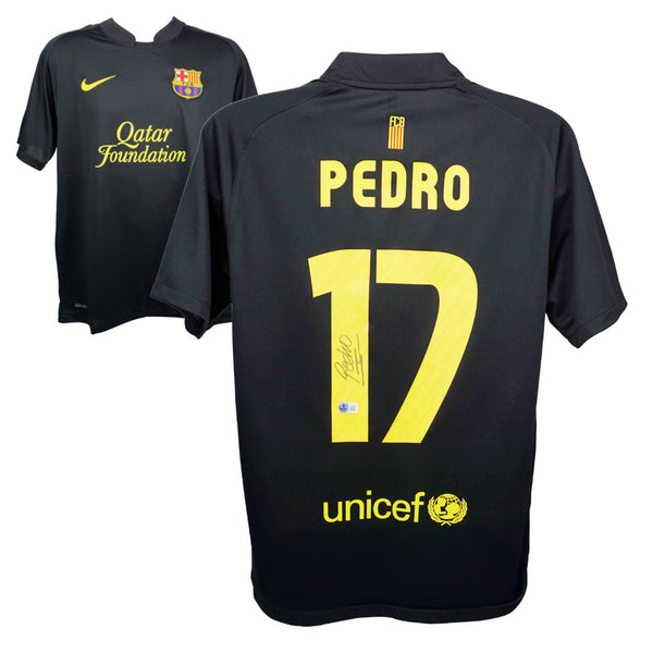Pedro Signed FC Barcelona Away Soccer Jersey #17 with Beckett COA