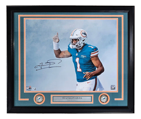 Tua Tagovailoa Signed Framed 16x20 Miami Dolphins Photo Fanatics
