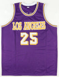 Gail Goodrich Signed Los Angeles Lakers Jersey (Beckett) 1972 NBA Champion Guard