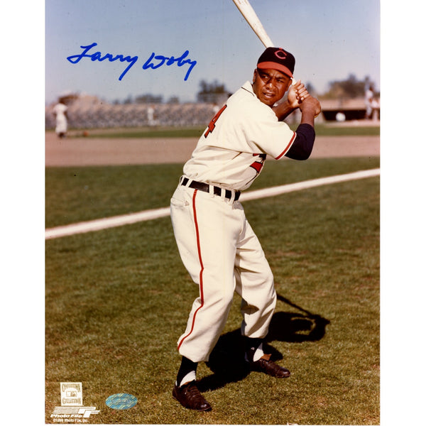 Larry Doby Autographed Cleveland Indianas 8x10 Photo Mounted Memories 51527