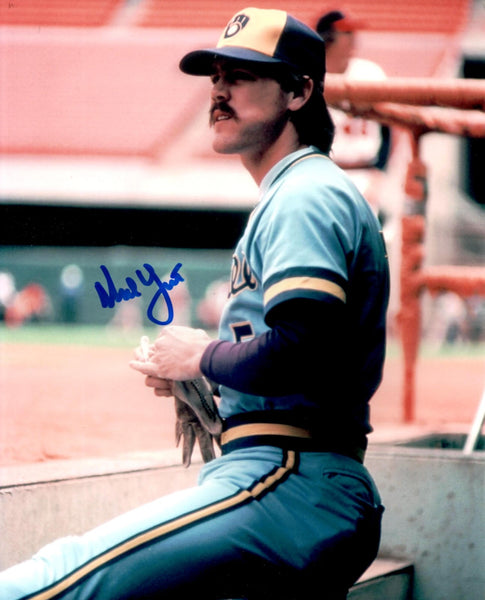 Brewers catcher NED YOST Signed 8x10 Photo #9 AUTO - 1982 World Series