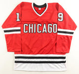 Jonathan Toews Signed Chicago Blackhawks Jersey (Beckett) 3xStanley Cup Champion