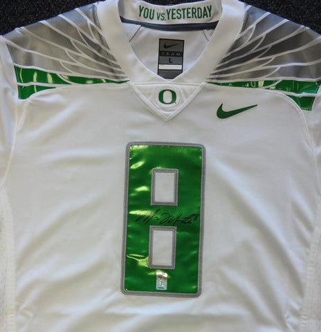 Oregon Ducks Marcus Mariota Autographed Signed White Nike Jersey Size L MM Holo
