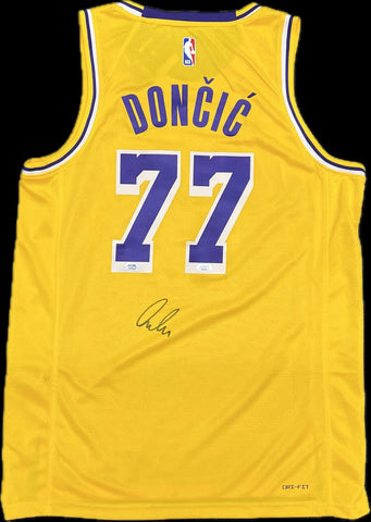 Luka Doncic Signed Jersey PSA Los Angeles Lakers Autographed