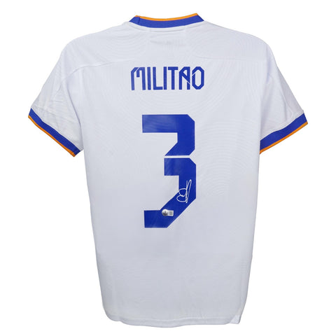 Eder Militao Signed Real Madrid Jersey (Beckett) Brazil National Team CentreBack