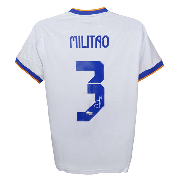 Eder Militao Signed Real Madrid Jersey (Beckett) Brazil National Team CentreBack