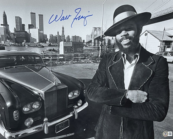Walt Frazier Autographed/Signed New York Knicks 16x20 Photo Beckett 42825