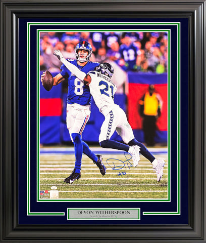 DEVON WITHERSPOON AUTOGRAPHED SIGNED FRAMED 16X20 PHOTO SEAHAWKS MCS HOLO 224810