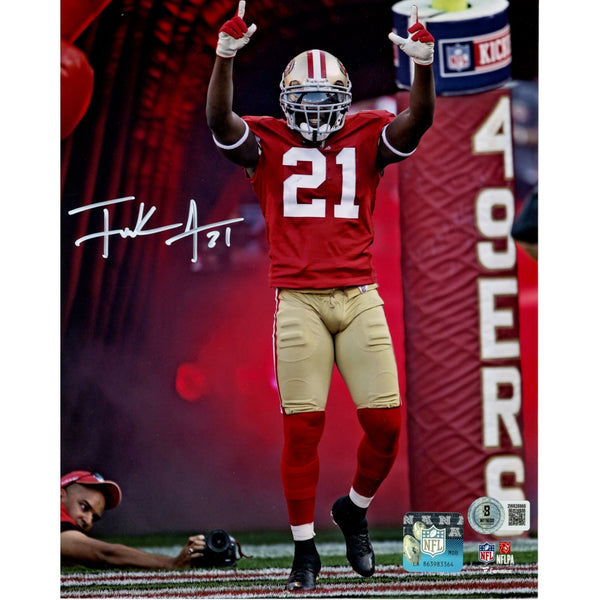 Frank Gore Autographed San Francisco 49ers 8x10 Photo Beckett Witness 37697