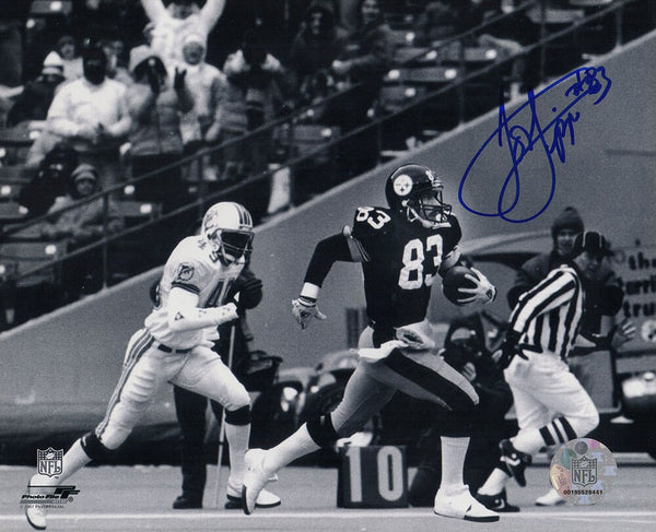 Louis Lipps Signed Steelers B&W Action vs Dolphins 8x10 Photo - (SCHWARTZ COA)