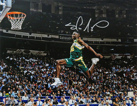 Shawn Kemp Signed Seattle Supersonics In Air Action 16x20 Photo - (SCHWARTZ COA)
