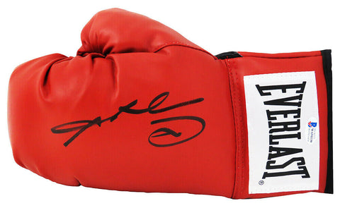 Sugar Ray Leonard Signed Everlast Red Boxing Glove (Beckett COA)