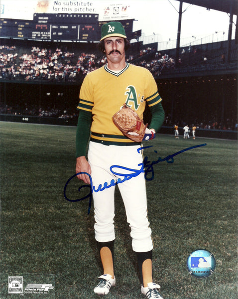 Athletics Hall of Famer ROLLIE FINGERS Signed 8x10 Photo #3 AUTO ~ 1981 MVP & CY