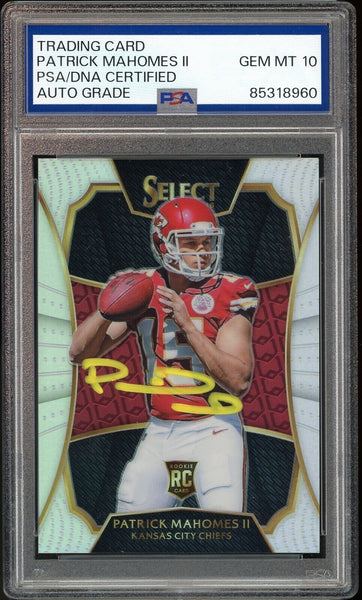 2016 Panini Select 2017 XRC Prizm #2 Patrick Mahomes RC PSA/DNA Auto GEM MINT 10