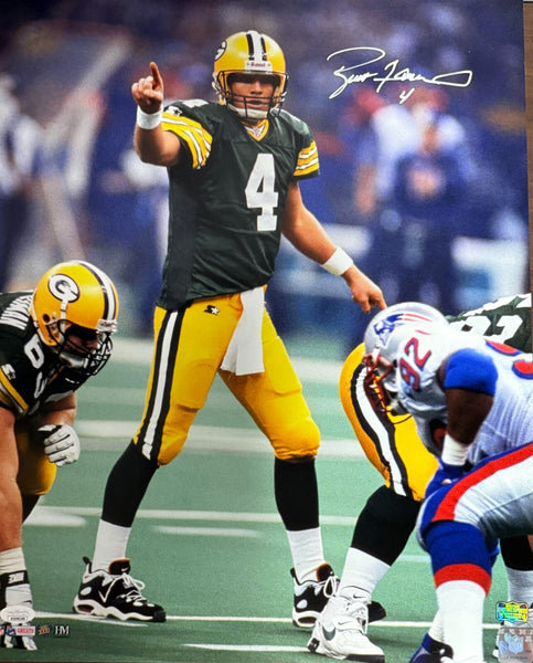 Packers NFL MVP & Hall of Famer BRETT FAVRE Signed 16x20 Photo #8 AUTO - JSA