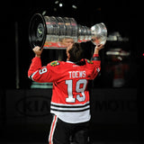 Jonathan Toews Signed Chicago Blackhawks Jersey (Beckett) 3xStanley Cup Champion