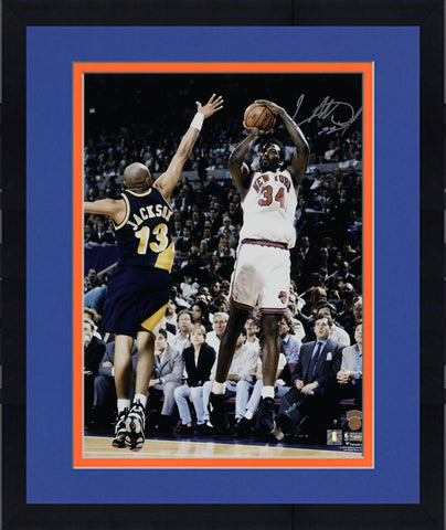 FRMD Charles Oakley New York Knicks Signed 16x20 Shooting vs. Pacers Photo