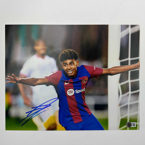 Autographed/Signed Lamine Yamal FC Barcelona 11x14 Soccer Photo Beckett BAS COA