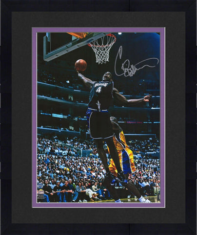 Framed Chris Webber Sacramento Kings Signed 16x20 Dunk vs. Lakers Photograph