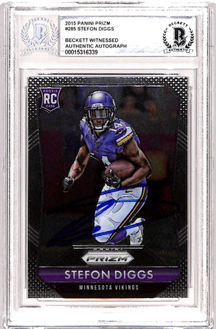 Stefon Diggs Signed 2015 Panini Prizm #285 Trading Card Beckett 38688