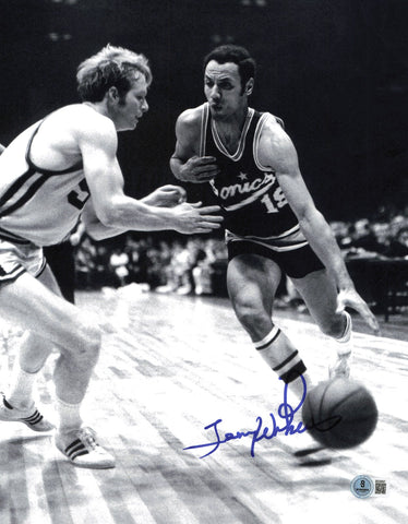 Lenny Wilkens Autographed 11x14 Photo Seattle Supersonics Beckett QR #SB30697