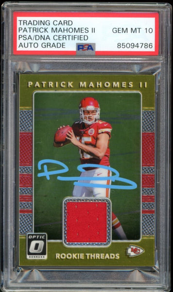 2017 Donruss Optic Threads Jersey #7 Patrick Mahomes RC PSA/DNA Auto GEM MINT 10