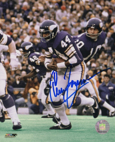 Chuck Foreman Signed Minnesota Vikings Hand Off Action 8x10 Photo (SCHWARTZ COA)