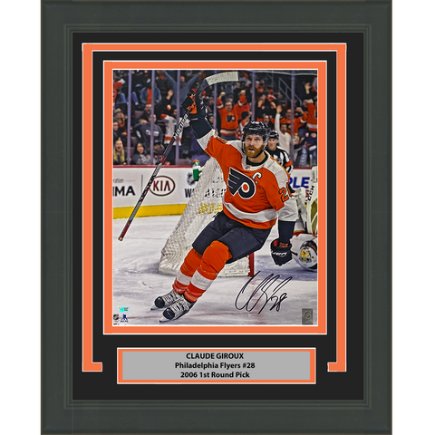 Framed Autographed/Signed Claude Giroux Flyers 16x20 Photo Fanatics COA