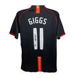 Ryan Giggs Signed Manchester Utd Soccer Jersey #11 with Beckett Witness