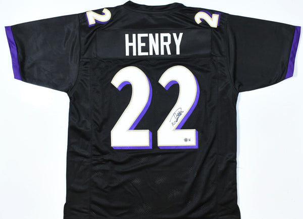 Derrick Henry Autographed Black Pro Style Jersey - Beckett W Hologram *Black