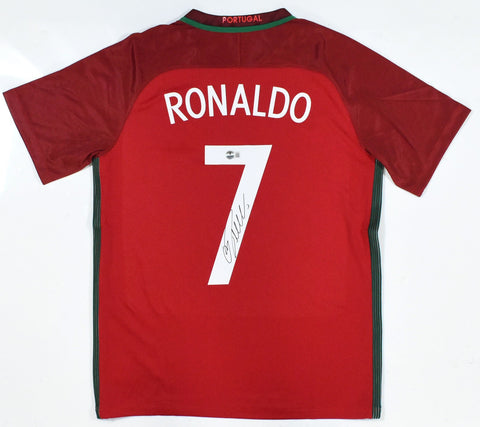 Cristiano Ronaldo Autographed Portugal Home Soccer Jersey #7 - Beckett Holo *M