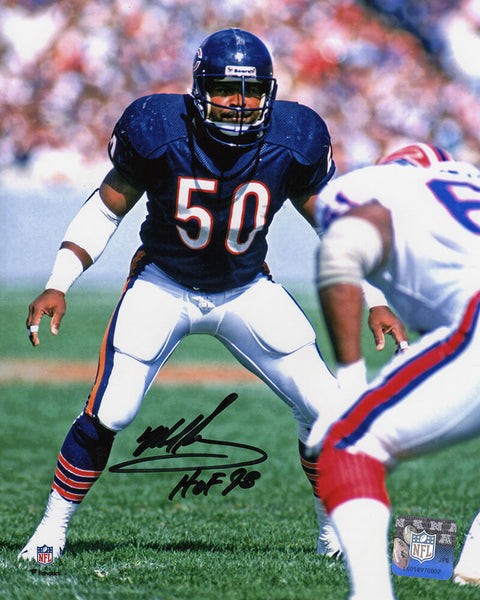 Mike Singletary Signed Bears vs Bills 8x10 Photo w/HOF (In Black) (SCHWARTZ COA)