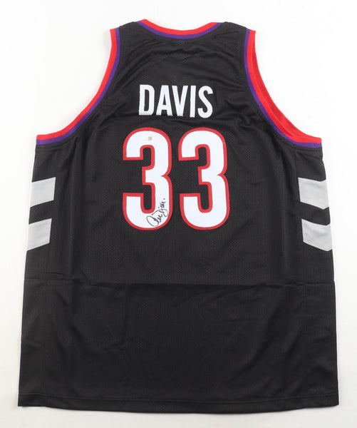 Antonio Davis Signed Toronto Raptors Jersey (JSA) 2001 NBA All Star Forward
