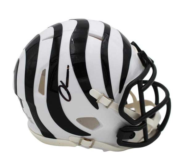 Chad Johnson Signed Cincinnati Bengals Speed Alternate White NFL Mini Helmet