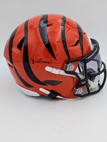 Ja'Marr Chase Signed Cincinnati Bengals Speedflex MIDI Mid-Size Helmet - Beckett