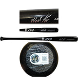 Wade Boggs Autographed Boston Red Sox Black Baseball Bat Beckett Witness 58185
