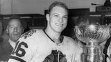 Bobby Hull Signed Chicago Blackhawks Framed Jersey (Beckett) 1961 Stanley Cup