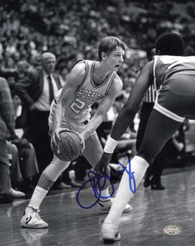 Detlef Schrempf Autographed 8x10 Photo University of Washington MCS Holo #87423