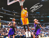 Shaquille O'Neal Signed 16x20 Los Angeles Lakers Dunk vs Raptors Photo BAS