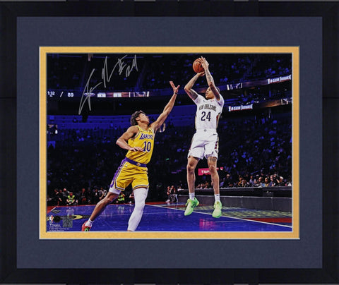 Framed Jordan Hawkins New Orleans Pelicans Signed 16x20 Shooting vs Lakers Photo