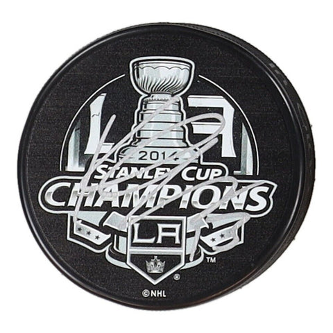Kyle Clifford Signed 2014 Stanley Cup Champions Logo L A King Puck (Beckett COA)