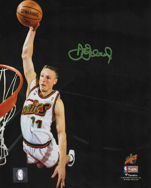 Detlef Schrempf Signed Supersonics Dunk Spotlight 8x10 Photo - (SCHWARTZ COA)