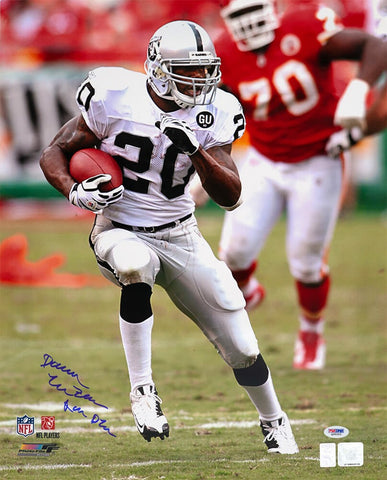 Darren McFadden Signed Raiders Action 16x20 Photo w/Run DMC - (PSA COA)