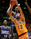 Vlade Divac Signed Los Angeles Lakers Jersey (Beckett) L A's 1989 1st Round Pick