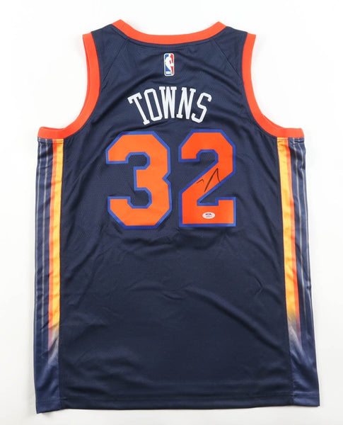 Karl-Anthony Towns Signed New York Knicks Nike Jersey (PSA) 2015 #1 Overall P00k