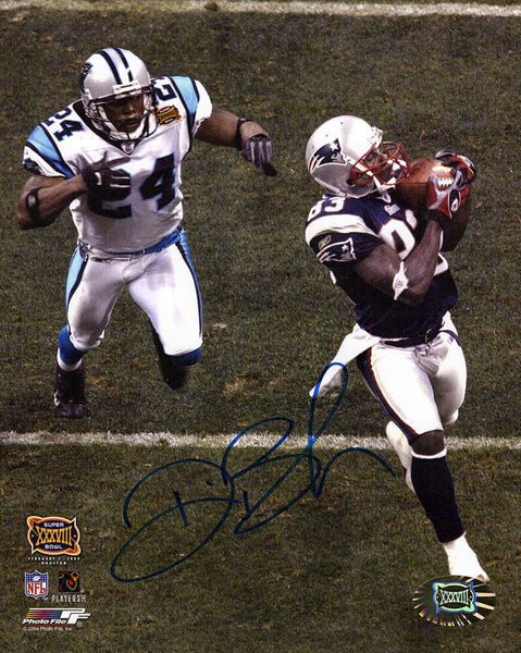 Deion Branch Signed Patriots Super Bowl 38 Catch vs Panthers 8x10 Photo (SS COA)
