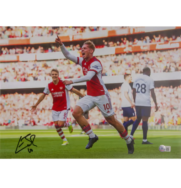 Emile Smith Rowe Signed Arsenal FC Soccer Print Size 12'' x 16'' with Beckett COA