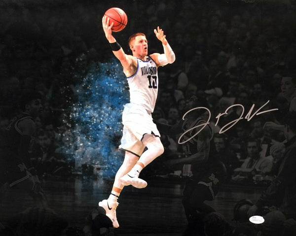 Donte DiVincenzo Villanova Autographed/Signed 8x10 Photo Spotlight JSA 136948