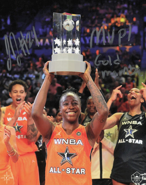 Jewell Loyd Autographed Signed 8x10 Photo Seattle Storm "Gold Mamba" SKU #244824