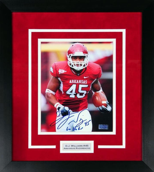 DJ WILLIAMS AUTOGRAPHED ARKANSAS RAZORBACKS 8x10 FRAMED PHOTO COA
